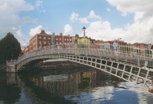 irl1999 dublino half penny bridge